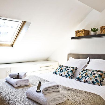 Pick A Flat'S Apartments In Batignolles - Rue Biot Paryż Zewnętrze zdjęcie