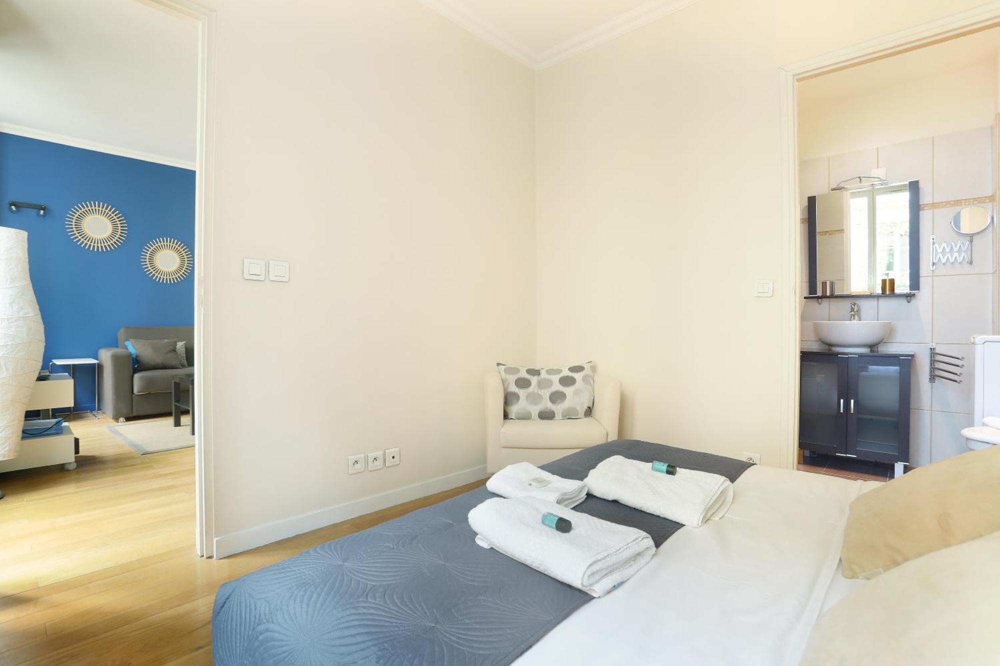 Pick A Flat'S Apartments In Batignolles - Rue Biot Paryż Zewnętrze zdjęcie